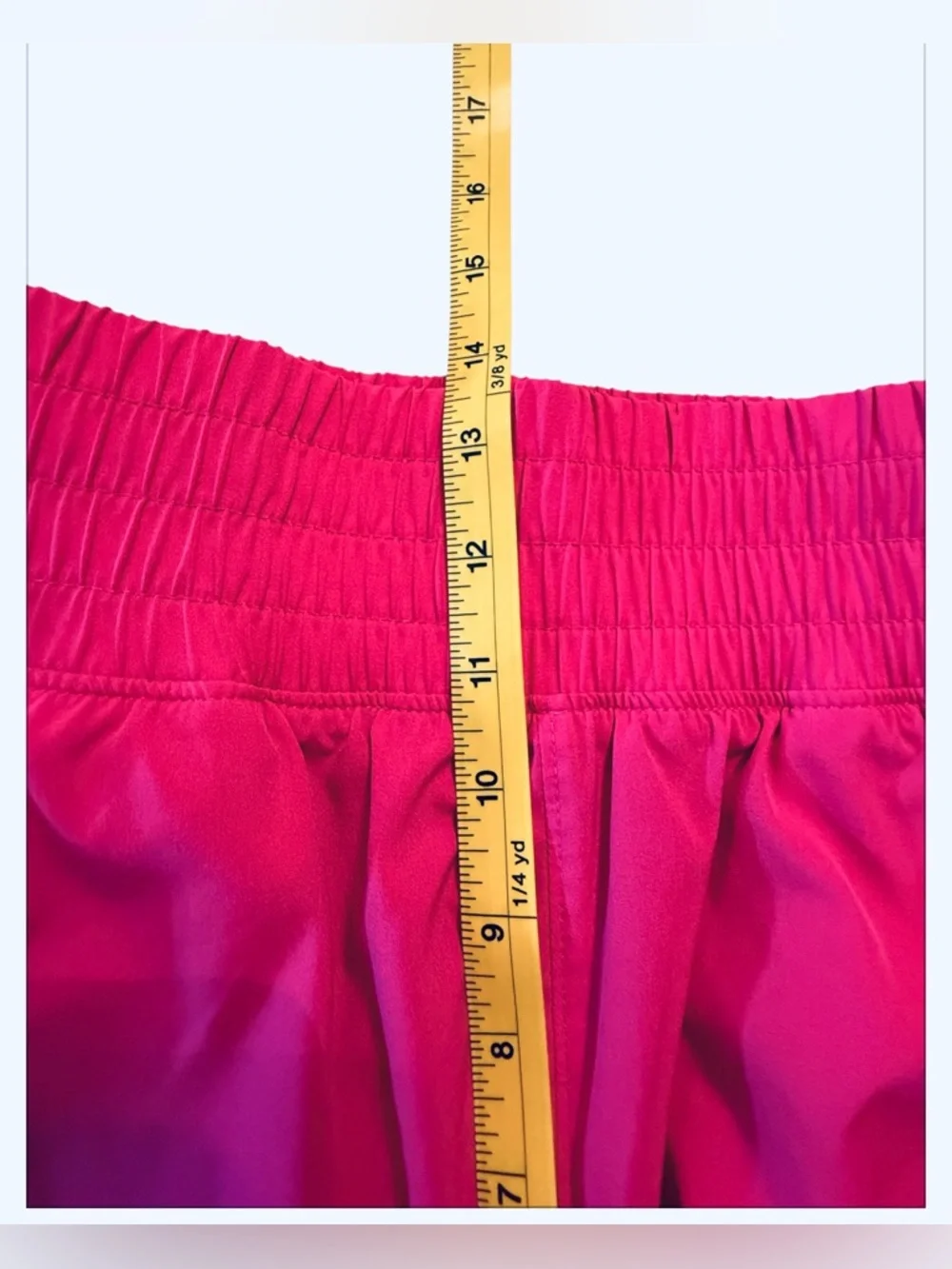 GapFit High Rise Running Shorts Hot Pink Breathable Athletic Barbiecore Large - Picture 11 of 11
